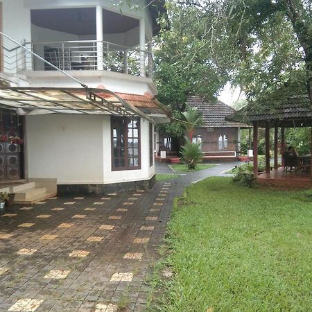Lovedale Lakeside Homestay Alappuzha Εξωτερικό φωτογραφία