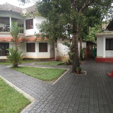 Lovedale Lakeside Homestay Alappuzha Εξωτερικό φωτογραφία
