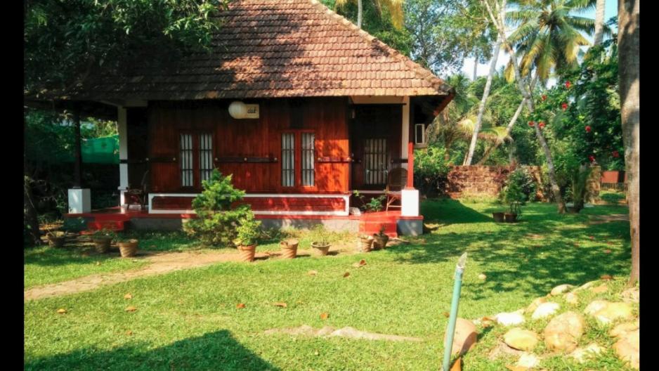 Lovedale Lakeside Homestay Alappuzha Εξωτερικό φωτογραφία