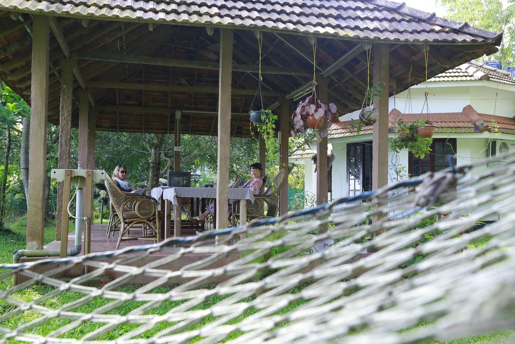 Lovedale Lakeside Homestay Alappuzha Εξωτερικό φωτογραφία