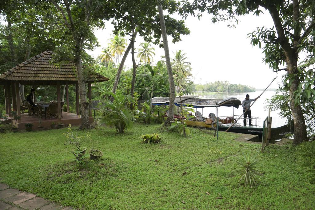 Lovedale Lakeside Homestay Alappuzha Εξωτερικό φωτογραφία